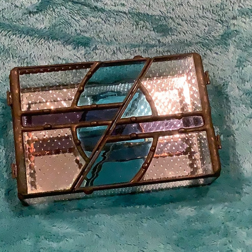 Stained Glass Jewelry Trinket Box Handcrafted NWT 6”x4”x1.75”. Art - Picture 16 of 16